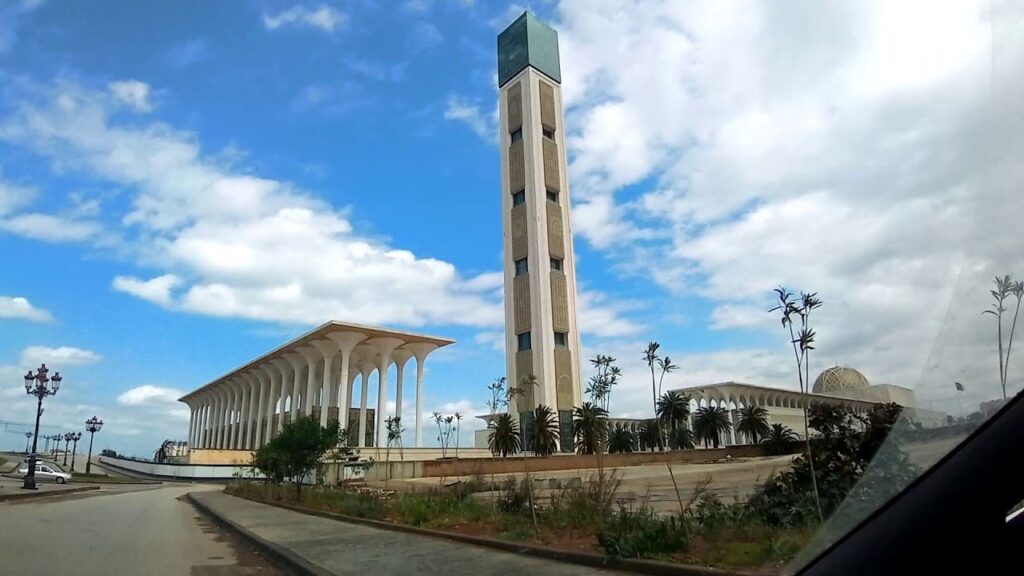 Le minaret de la grande mosquée d'Alger