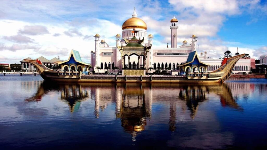 Mosquée Sultan Omar Ali Saifuddin, Brunei